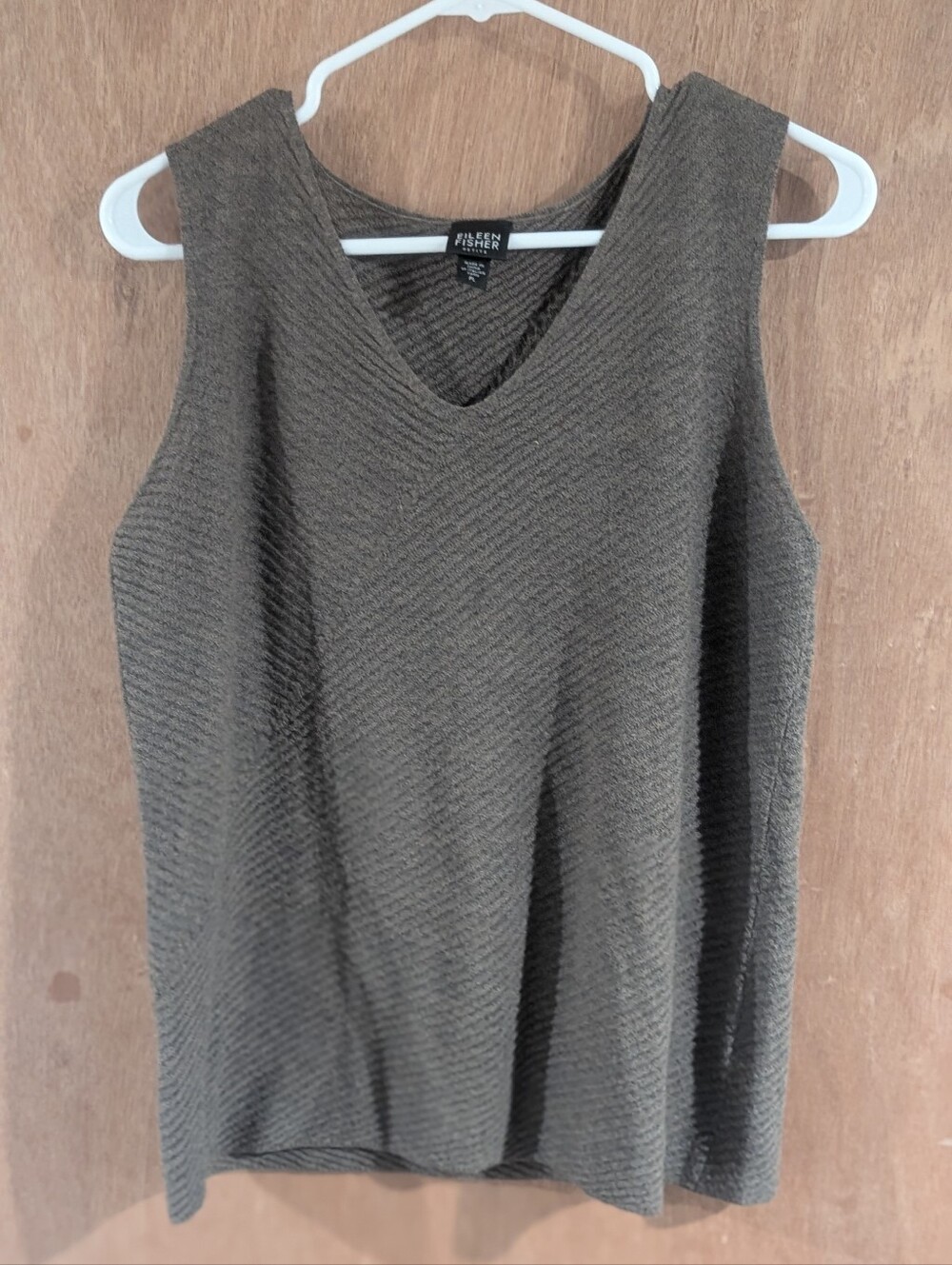 Eileen Fisher Olive Ribbed V-Neck Knit Tank